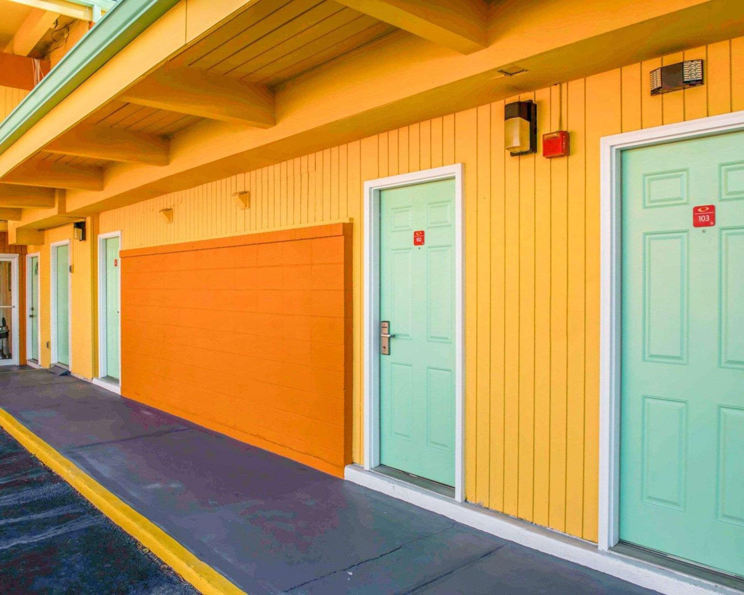 Econo Lodge Tallahassee Near Capital -University Exterior foto