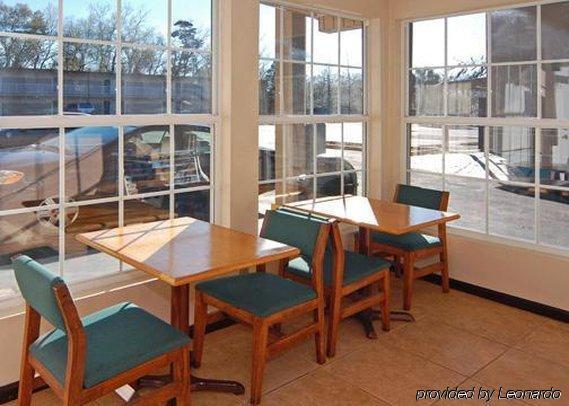 Econo Lodge Tallahassee Near Capital -University Restaurant foto